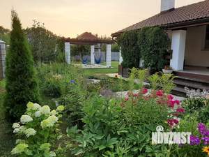 Дом 200м², 2-этажный, посуточно,