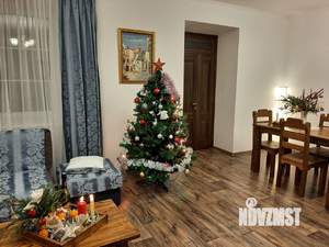 Дом 200м², 2-этажный, посуточно,