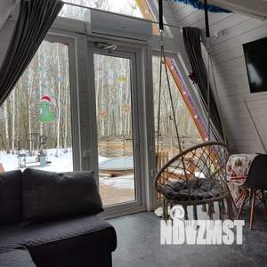 Дом 42м², 2-этажный, посуточно,