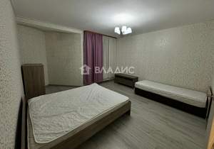 Дом 358м², 3-этажный, на длительный срок,