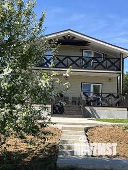 Дом 200м², 2-этажный, посуточно,