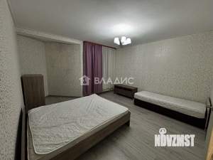 Таунхаус 358м², 3-этажный, на длительный срок,