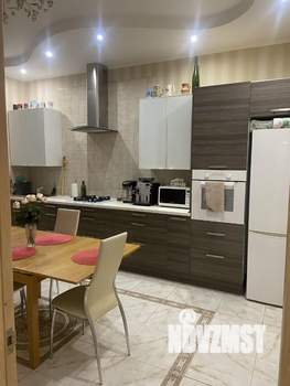 Дом 150м², 2-этажный, на длительный срок,