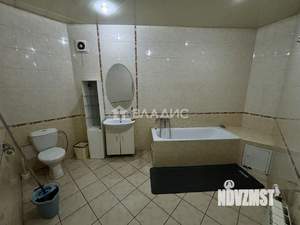 Таунхаус 358м², 3-этажный, на длительный срок,