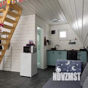 Дом 42м², 2-этажный, посуточно,