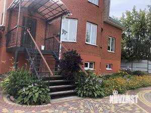 Дом 411м², 2-этажный, на длительный срок,