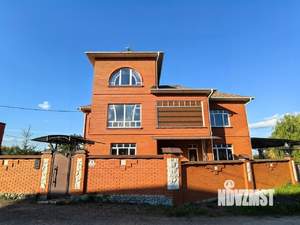 Дом 360м², 3-этажный, участок 13 сот.