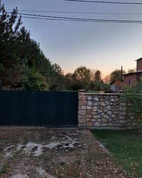 Дом 180м², 3-этажный, участок 64 сот.