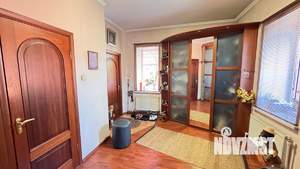 Дом 340м², 2-этажный, участок 11 сот.