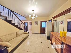 Коттедж 367м², 2-этажный, участок 20 сот.