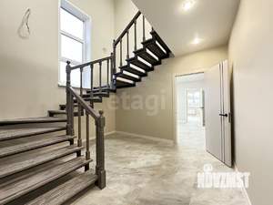 Дом 284м², 2-этажный, участок 11 сот.