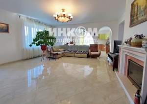 Дом 200м², 2-этажный, участок 21 сот.