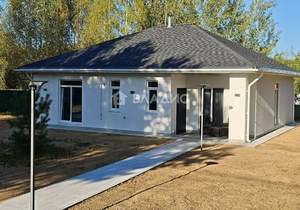 Дом 95м², 1-этажный, участок 10 сот.