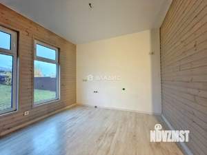 Дом 98м², 2-этажный, участок 9 сот.