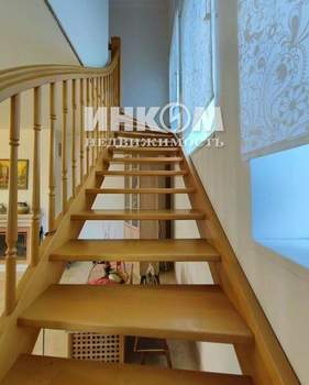 Дом 200м², 2-этажный, участок 21 сот.