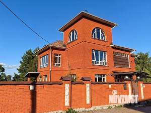 Дом 360м², 3-этажный, участок 13 сот.