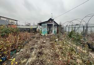 Дом 25м², 2-этажный, участок 4 сот.