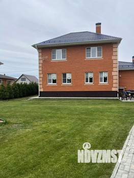 Дом 213м², 2-этажный, участок 15 сот.