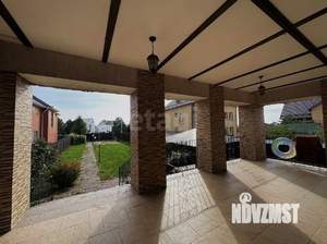 Дом 346м², 2-этажный, участок 10 сот.