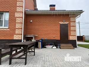 Дом 213м², 2-этажный, участок 15 сот.