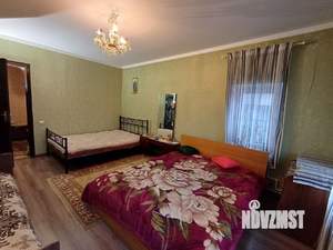 Дом 261м², 2-этажный, участок 16 сот.