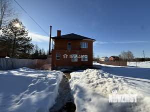 Дом 140м², 2-этажный, участок 11 сот.