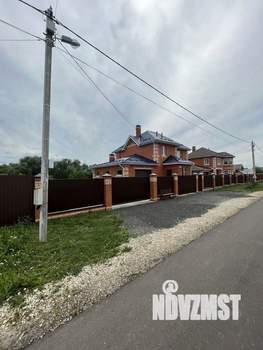 Дом 213м², 2-этажный, участок 15 сот.