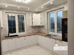 Дом 174м², 2-этажный, участок 11 сот.