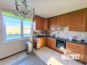 Дом 160м², 2-этажный, участок 12 сот.