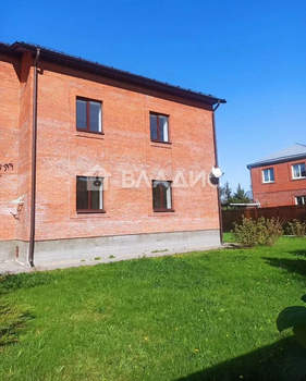 Дом 212м², 2-этажный, участок 6 сот.