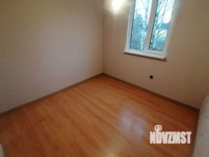 Дом 60м², 2-этажный, участок 8 сот.