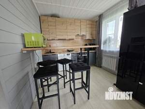 Дом 70м², 2-этажный, участок 6 сот.