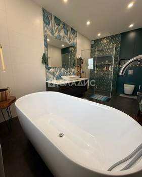 Дом 178м², 2-этажный, участок 12 сот.