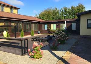 Дом 438м², 2-этажный, участок 0 сот.