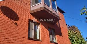 Дом 440м², 3-этажный, участок 7 сот.