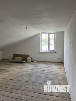 Дом 72м², 3-этажный, участок 2 сот.