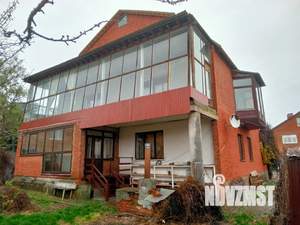 Дом 280м², 3-этажный, участок 7 сот.