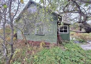 Дом 60м², 2-этажный, участок 7 сот.