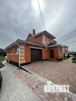 Дом 213м², 2-этажный, участок 15 сот.