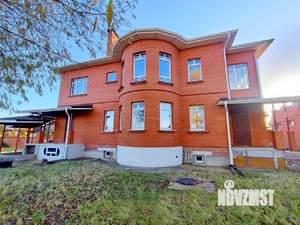 Дом 360м², 3-этажный, участок 13 сот.