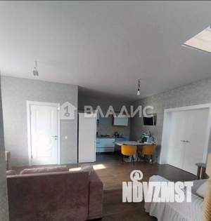 Дом 145м², 2-этажный, участок 6 сот.