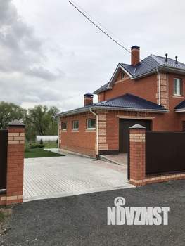 Дом 180м&sup2;, 2-этажный, посуточно, 