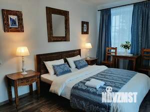 Дом 200м&sup2;, 2-этажный, посуточно, 