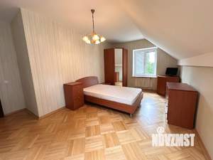 Дом 400м&sup2;, 3-этажный, на длительный срок, 