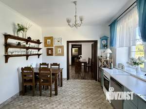 Дом 200м&sup2;, 2-этажный, посуточно, 