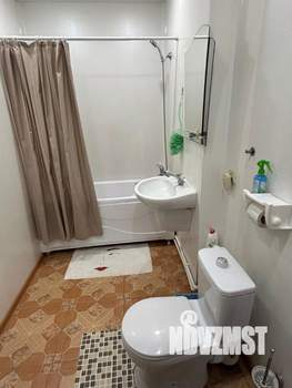 Коттедж 180м², 2-этажный, на длительный срок, 