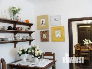 Дом 200м&sup2;, 2-этажный, посуточно, 