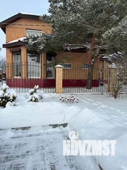 Дом 200м&sup2;, 2-этажный, посуточно, 