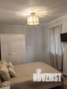 Дом 60м&sup2;, 2-этажный, посуточно, 