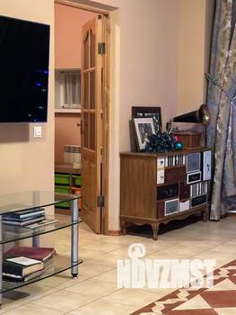 Дом 200м&sup2;, 2-этажный, посуточно, 